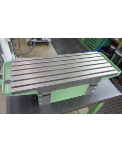 Feststehender Kastentisch 2210-100-2025 (gebraucht) für Deckel FP2 Fräsmaschine