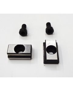 T-Nutensteine mit Bohrung (2 Stück) 16x12mm, Schrauben M5x12 - Schraubstock